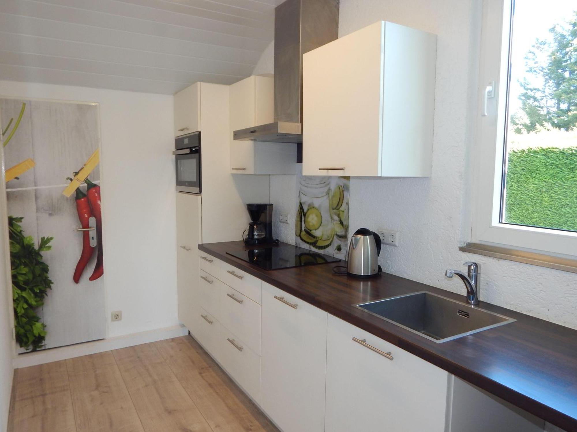 Wunderschoenes-Freistehendes-Ferienhaus-An-Der-See-Sauna-Strand-Yachthafen-Wlan Bruinisse Esterno foto