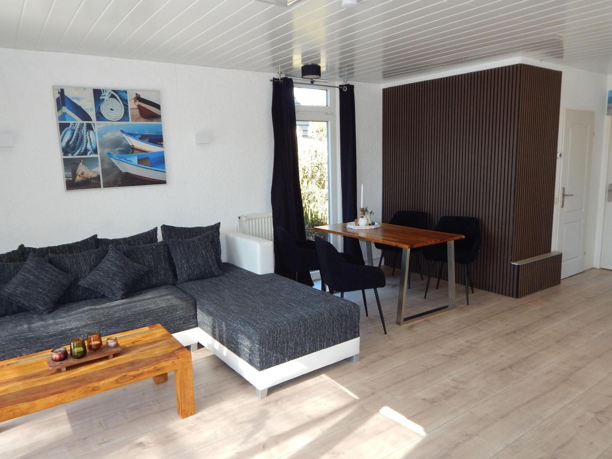 Wunderschoenes-Freistehendes-Ferienhaus-An-Der-See-Sauna-Strand-Yachthafen-Wlan Bruinisse Esterno foto