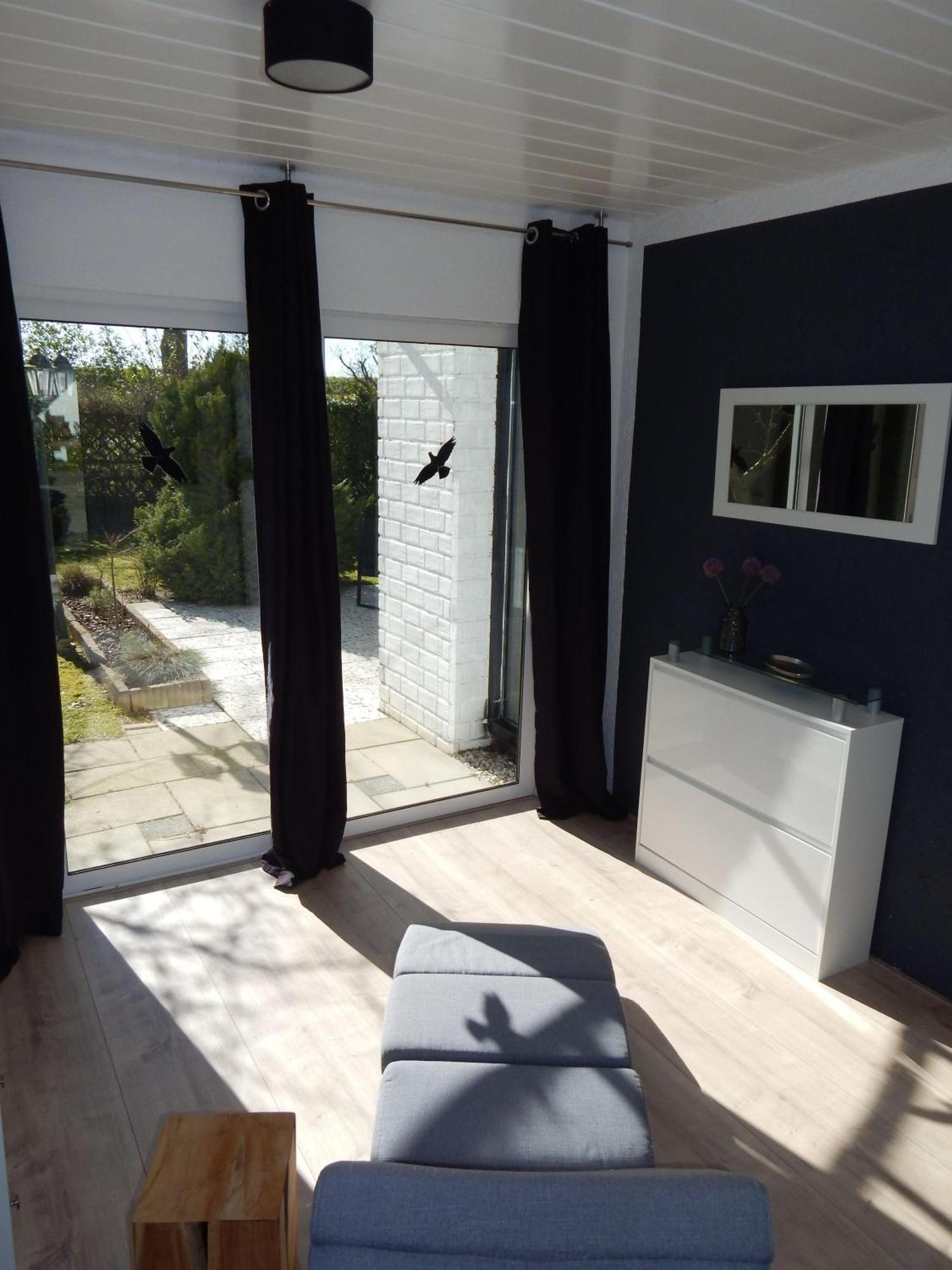 Wunderschoenes-Freistehendes-Ferienhaus-An-Der-See-Sauna-Strand-Yachthafen-Wlan Bruinisse Esterno foto